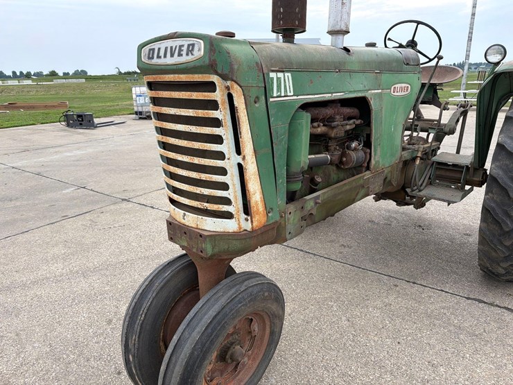 oliver-770-image-16