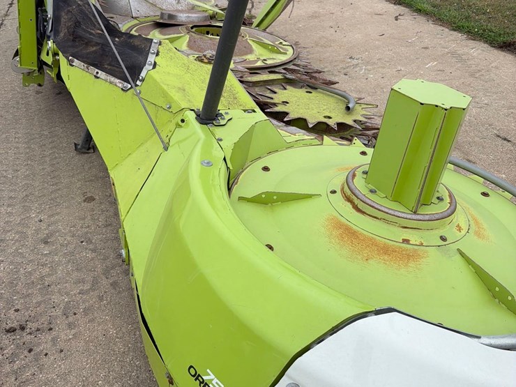 2019-claas-orbis-750-image-14