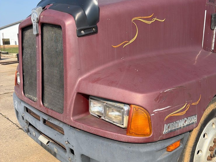 1993-kenworth-t600-image-23