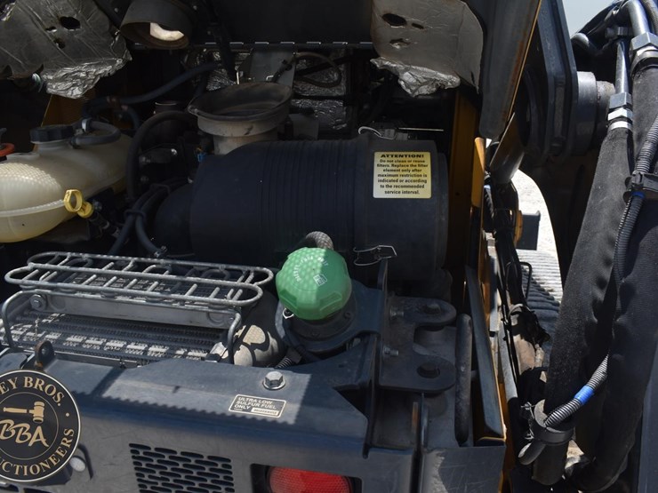 2024-deere-333g-image-59