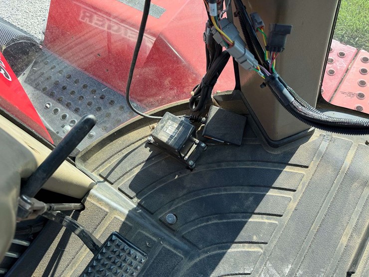 2007-case-ih-380-image-15