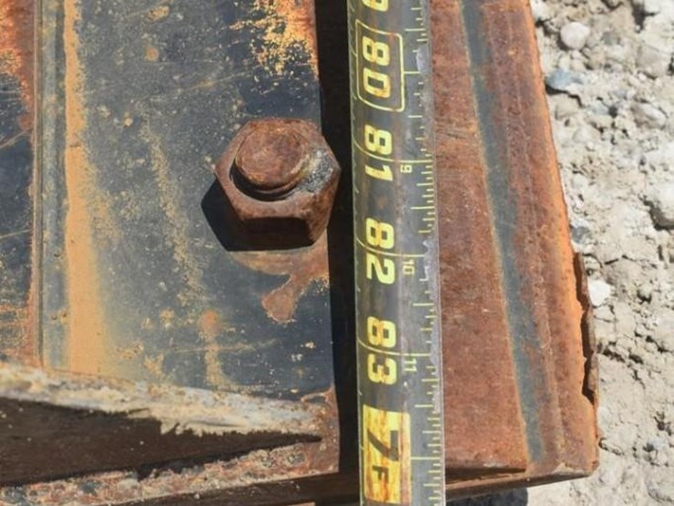 2024-deere-333g-image-12
