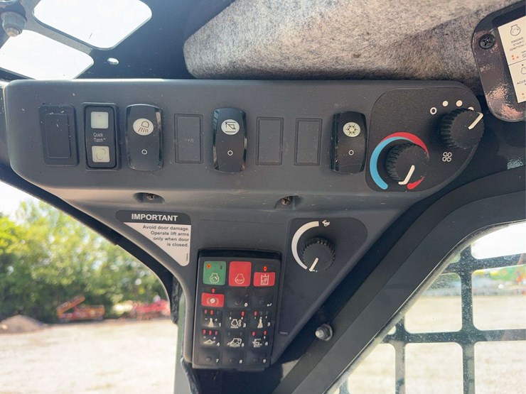 2024-deere-316gr-image-9