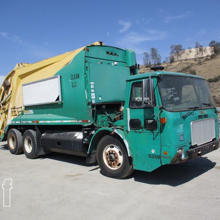 2004 AUTOCAR XPEDITOR