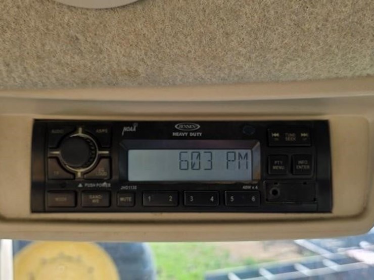 john-deere-5055e-image-66