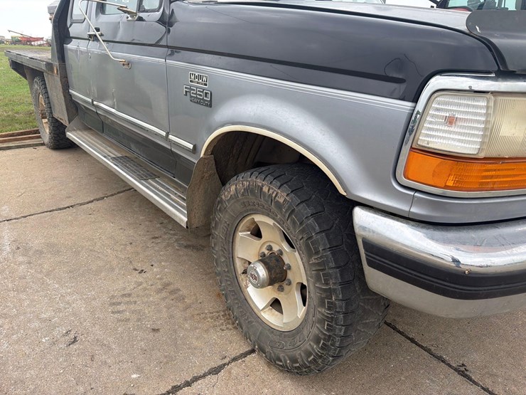 1997-ford-f250-image-17