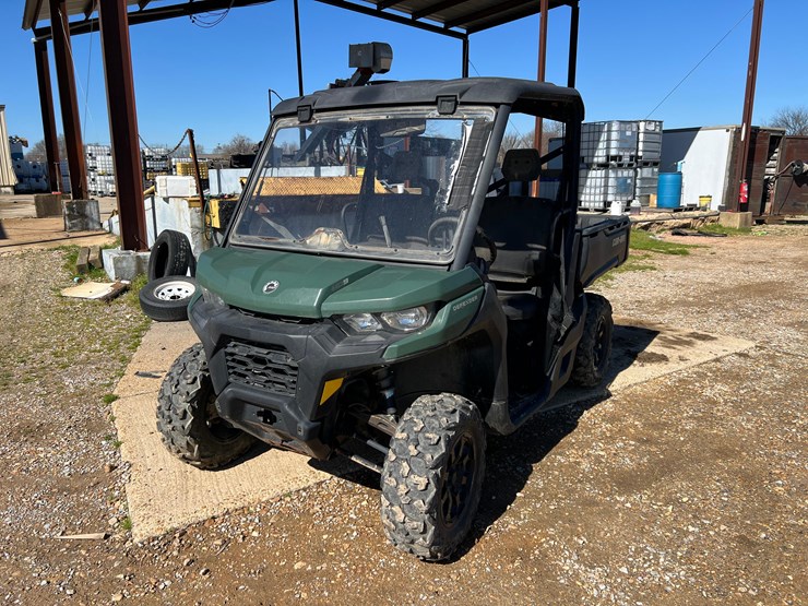 can-am-defender-image-1