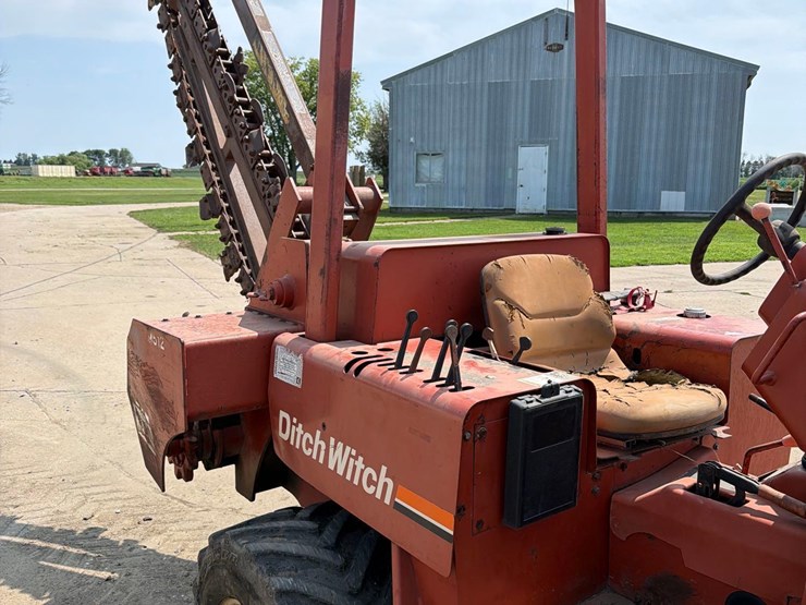 ditch-witch-5110-image-24
