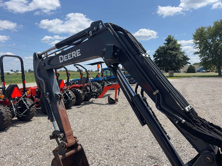 2020-deere-35g-image-6