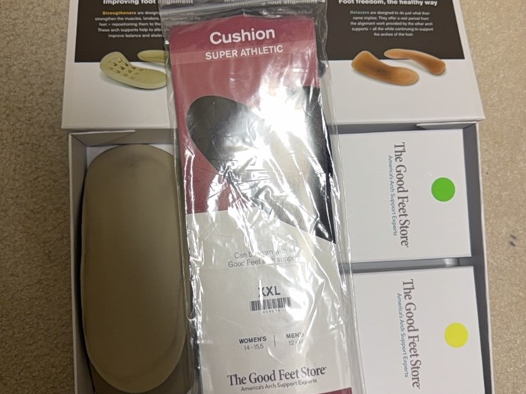 complete-arch-support-system-from-the-good-feet-store.-items-in-box-are-small.-items-in-package-are-xxl-image-8