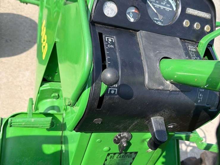 john-deere-4020-image-42