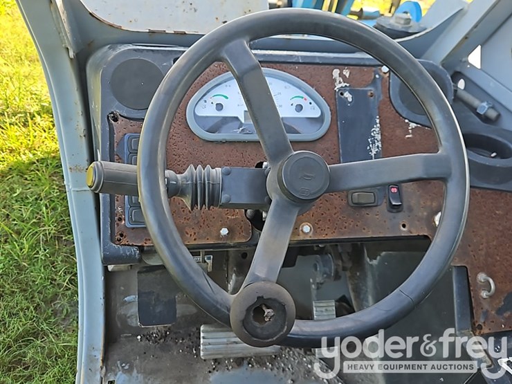 2013-genie-gth844-image-25