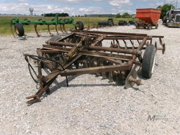 burch-210-image-1