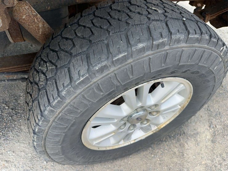 2014-ford-f150-xlt-image-10