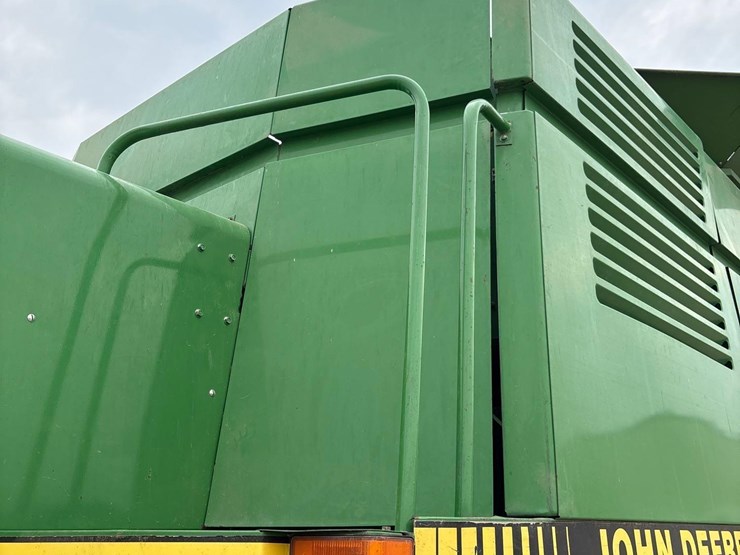 john-deere-9500-image-52