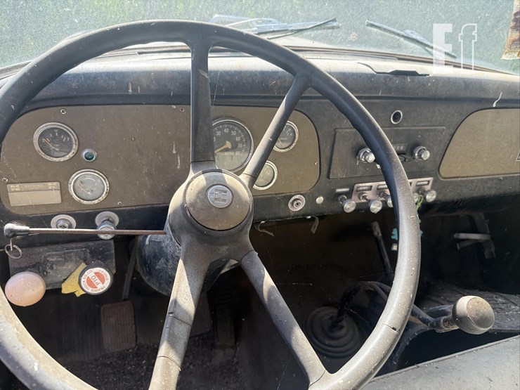international-grain-truck-image-15