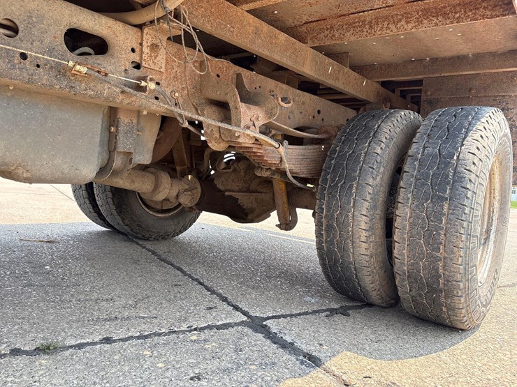 2015-ford-f350-image-52