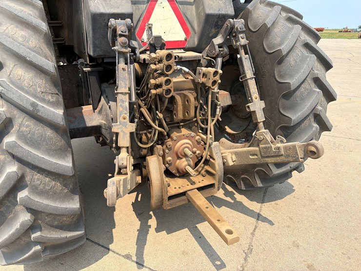 case-ih-7140-image-8