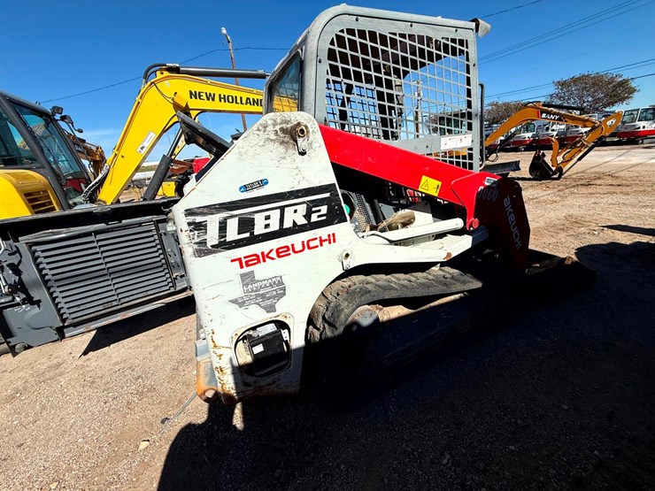 2020-takeuchi-tl8r2-image-4