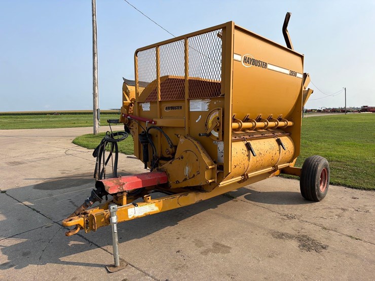 haybuster-2650-image-1