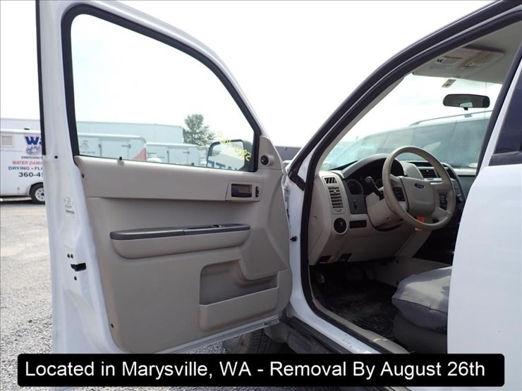 2012-ford-escape-image-3