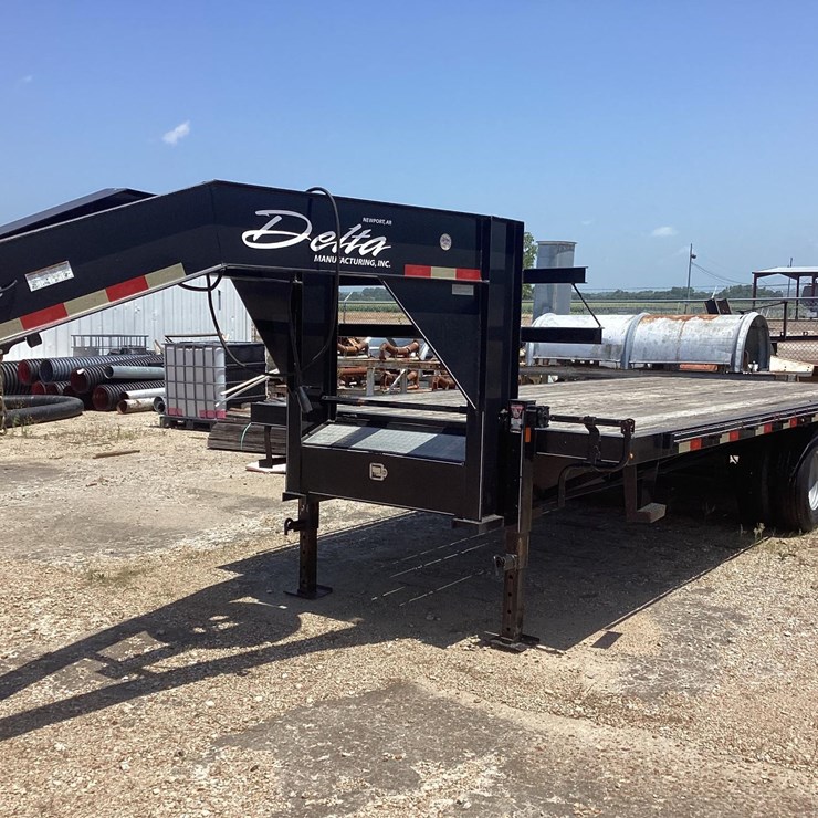 2020 Delta Mfg 20' Flat Bed Trailer