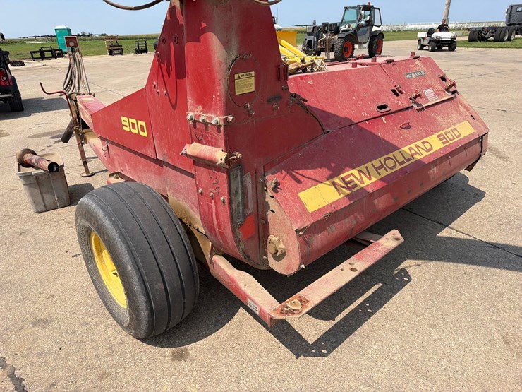 new-holland-900-image-5