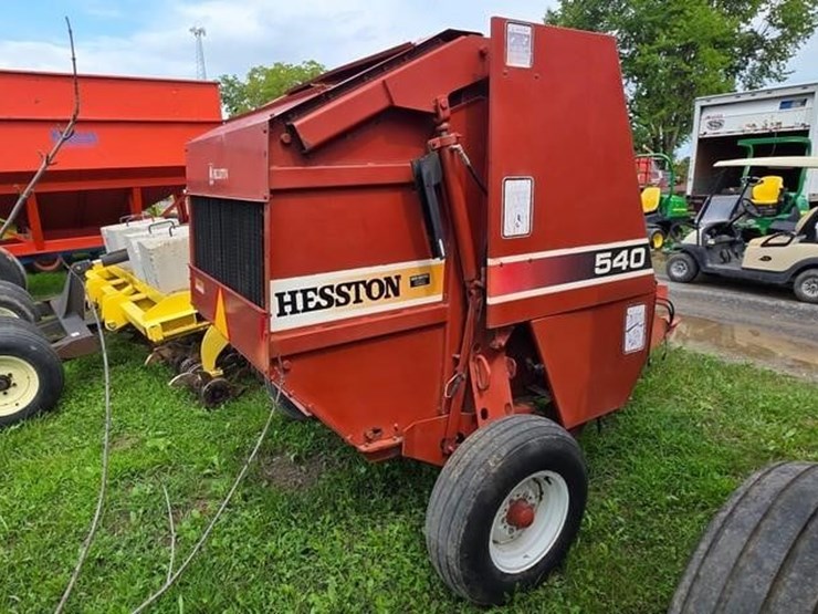 hesston-540-image-4