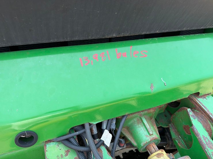 john-deere-582-image-22