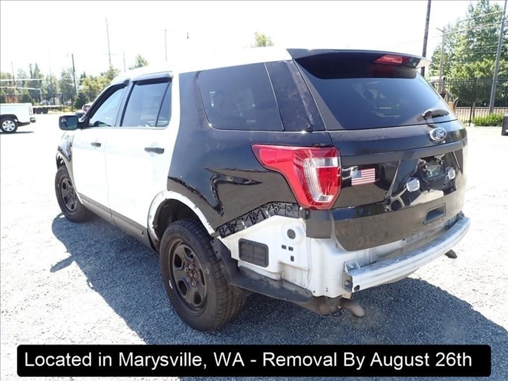 2017-ford-explorer-image-9