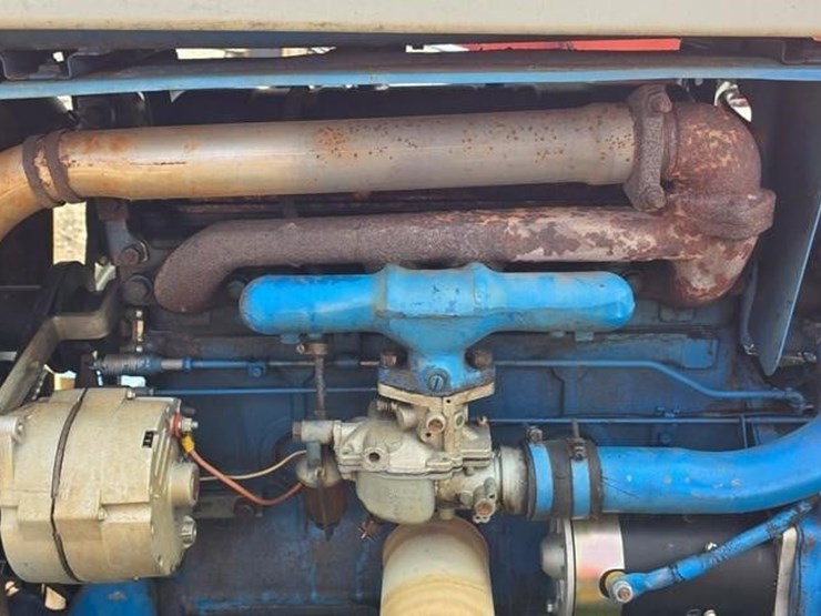 ford-4000-image-25