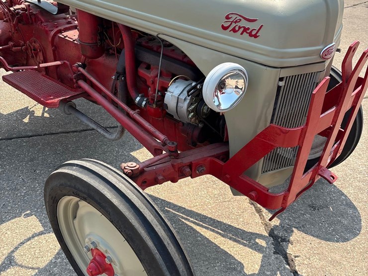 ford-8n-image-12