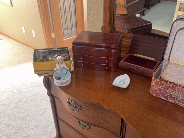 jewelry-and-jewelry-boxes-image-20