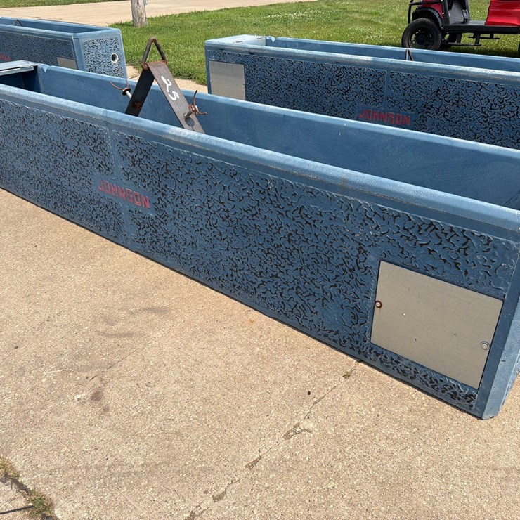 JOHNSON 12 FT