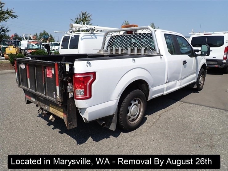 2015-ford-f150-xl-image-23
