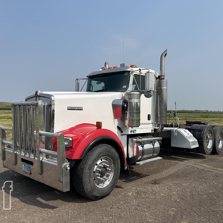 2007 KENWORTH W900