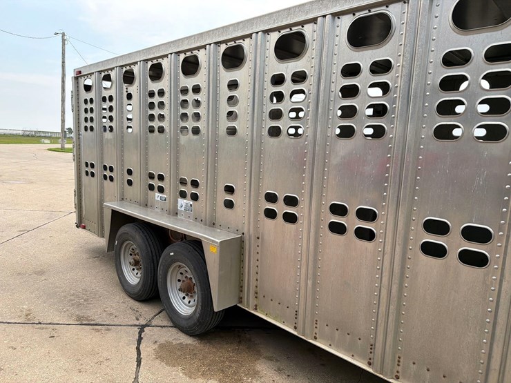 1991-wilson-livestock-trailer-image-19