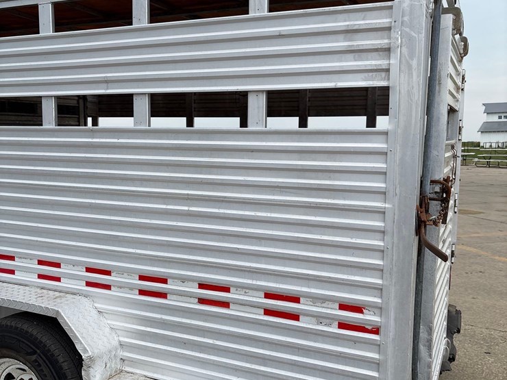 1989-kiefer-built-7ft-x-22ft-aluminum-gooseneck-livestock-trailer-image-5