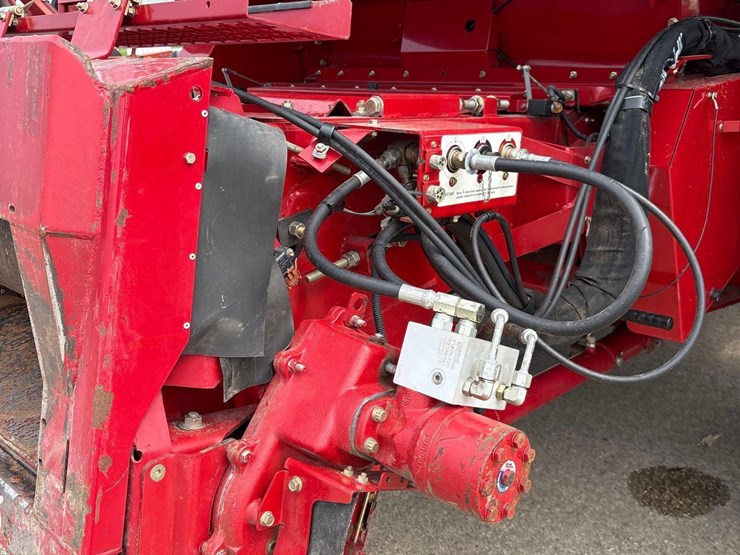 2005-case-ih-2377-image-73