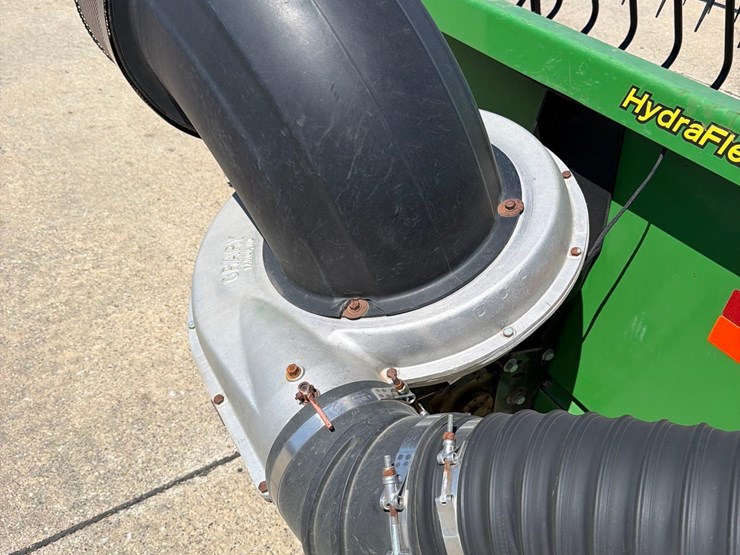 john-deere-630f-image-21
