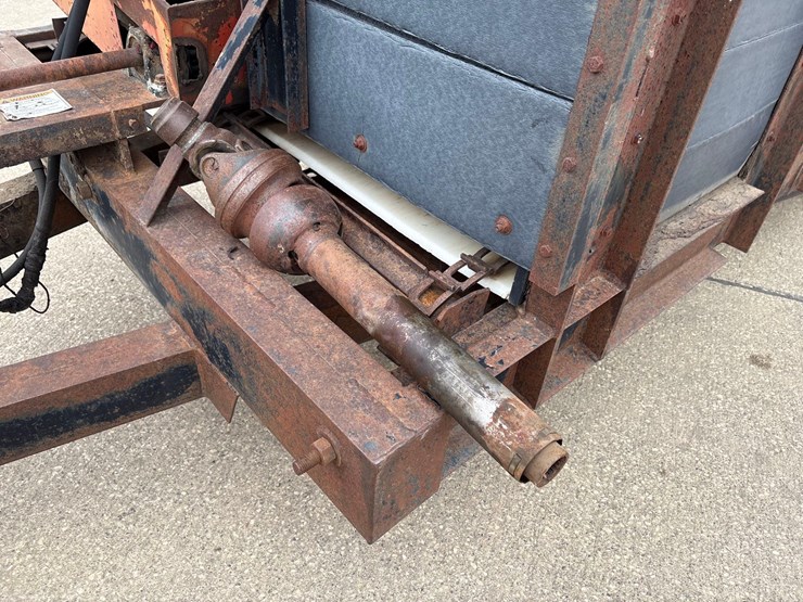 meyer-m425-manure-spreader-image-37