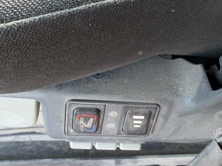 2022-volvo-l180h-image-35
