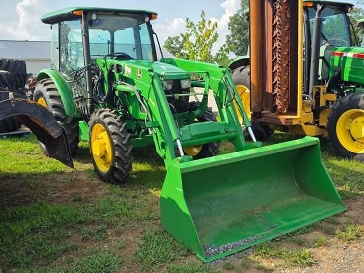 john-deere-5055e-image-1