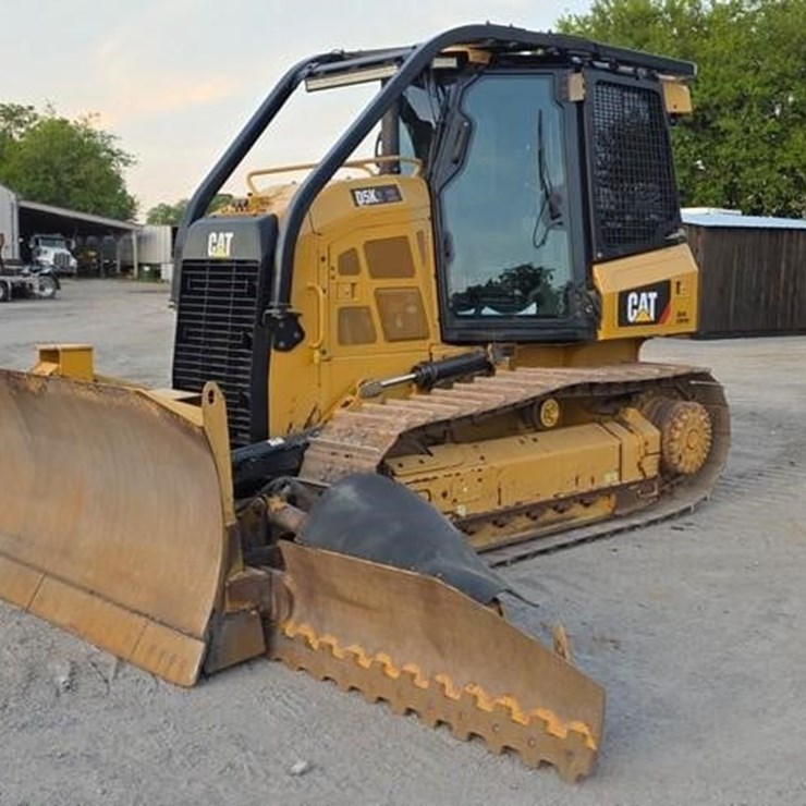 2017 CATERPILLAR D5K2 XL