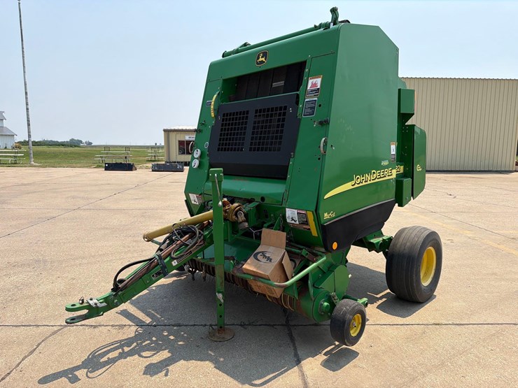john-deere-582-image-1