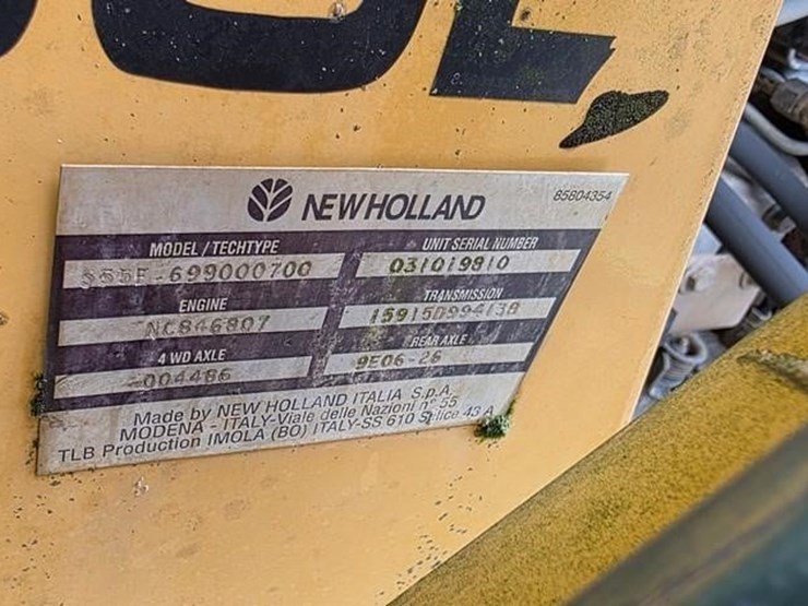 new-holland-555e-image-5