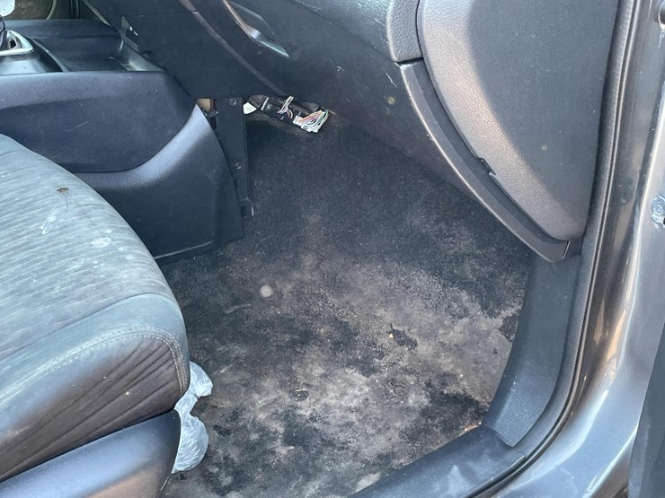 2018-nissan-rogue-image-96