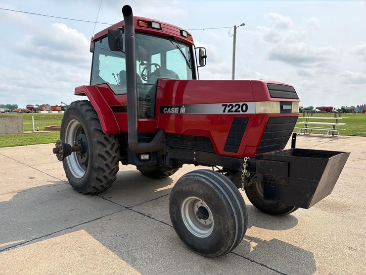 case-ih-7220-image-2