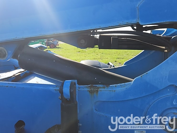 2013-genie-gth844-image-15