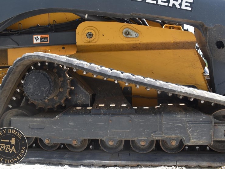 2024-deere-333g-image-60